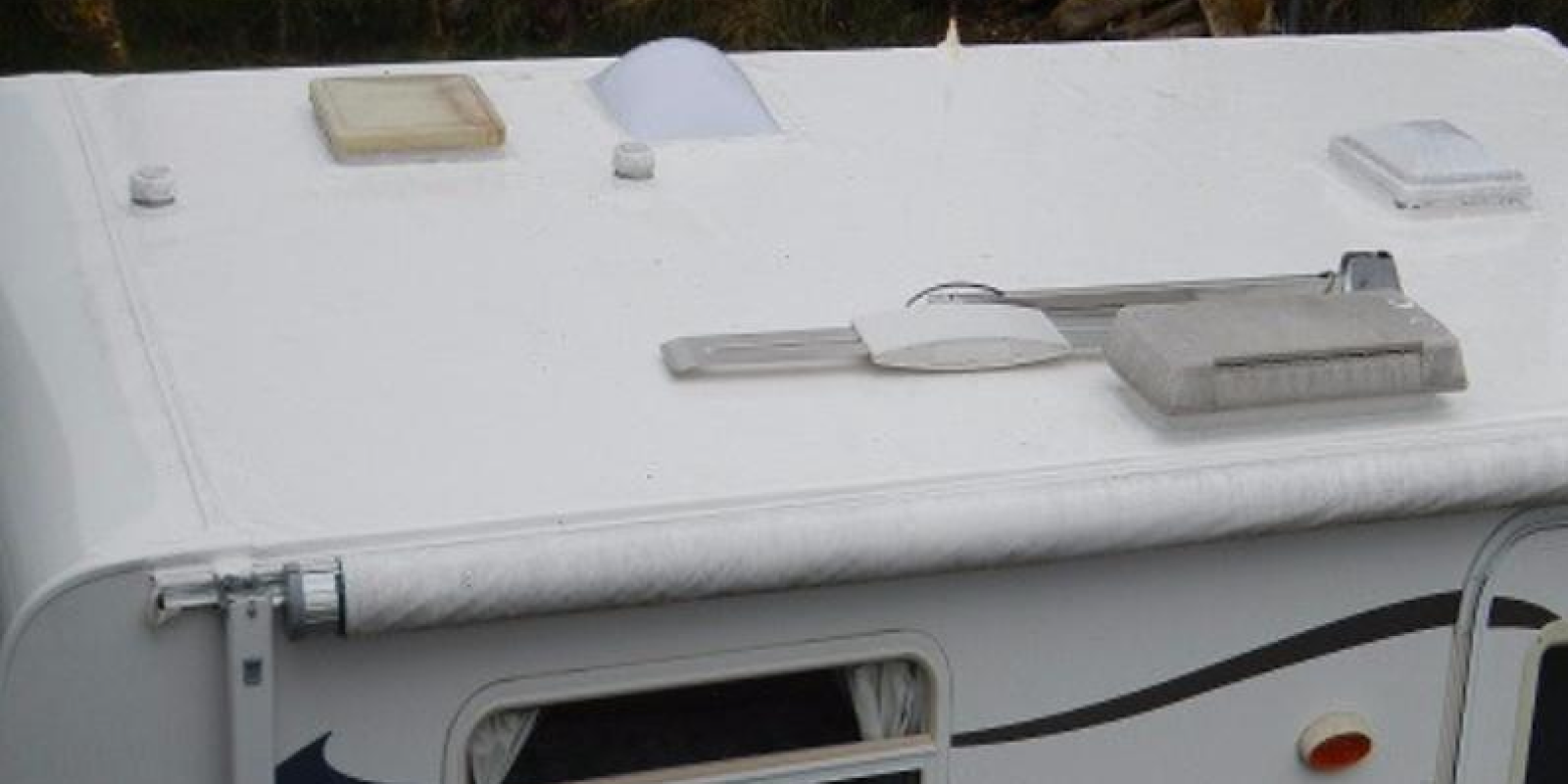 5 RV Maintenance Tips That Can Help You Save Money on Repairs